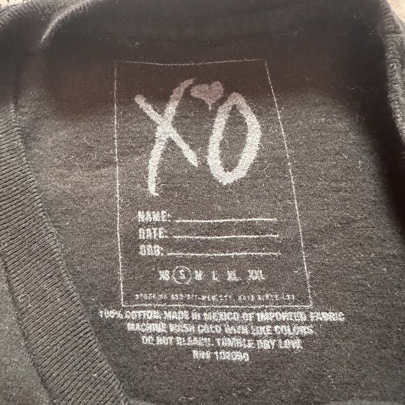 XO The Weekend merchandise - Picture 3 of 3